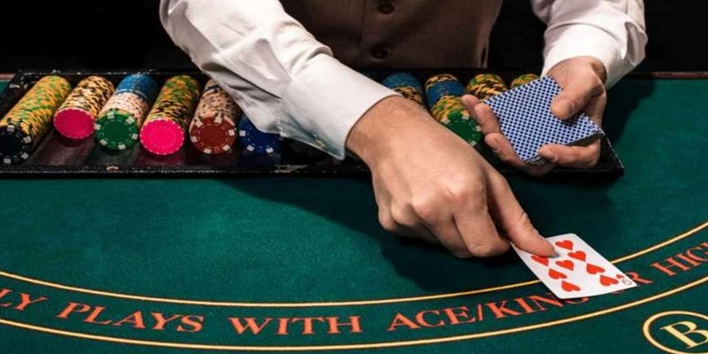 Một số điều cần biết về công việc Dealer tại Casino 28Bet
